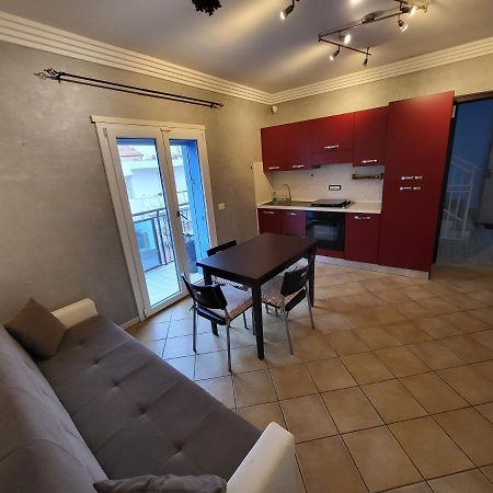 Sweet House Fiumicino Apartment Exterior photo
